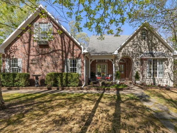 6114 W Jana Place , Fayetteville, AR 72704