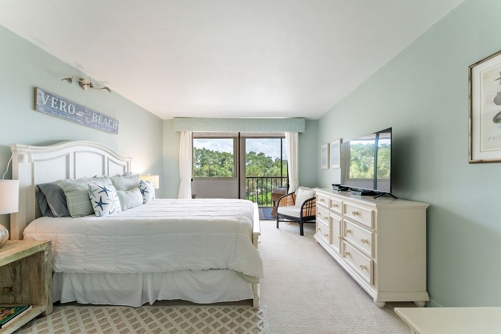 1850 Bay Road, Unit 3G, Vero Beach, FL 32963 Photo