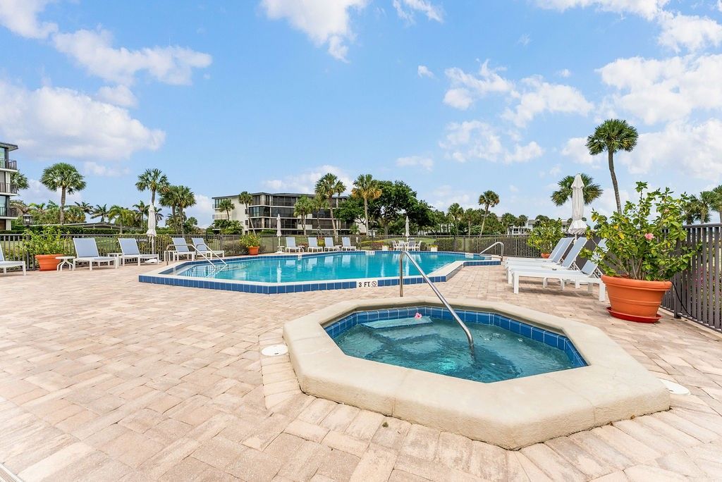 1850 Bay Road, Unit 3G, Vero Beach, FL 32963 Photo