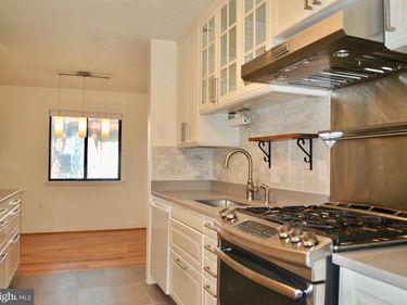 2850 DOVER LANE , Unit 203, FALLS CHURCH, VA 22042