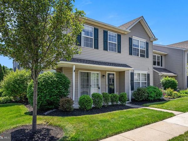 5905 DRAWBRIDGE COURT, ROYERSFORD, PA 19468