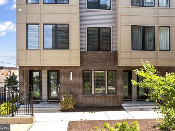3001 SEDGEVIEW WALK, Unit 146, PHILADELPHIA, PA 19125