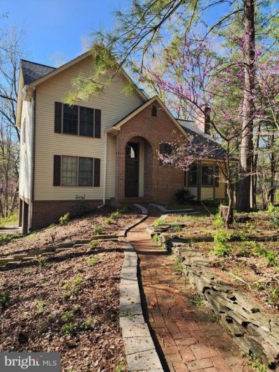 322 COPPER OAKS DRIVE, WOODSBORO, MD 21798