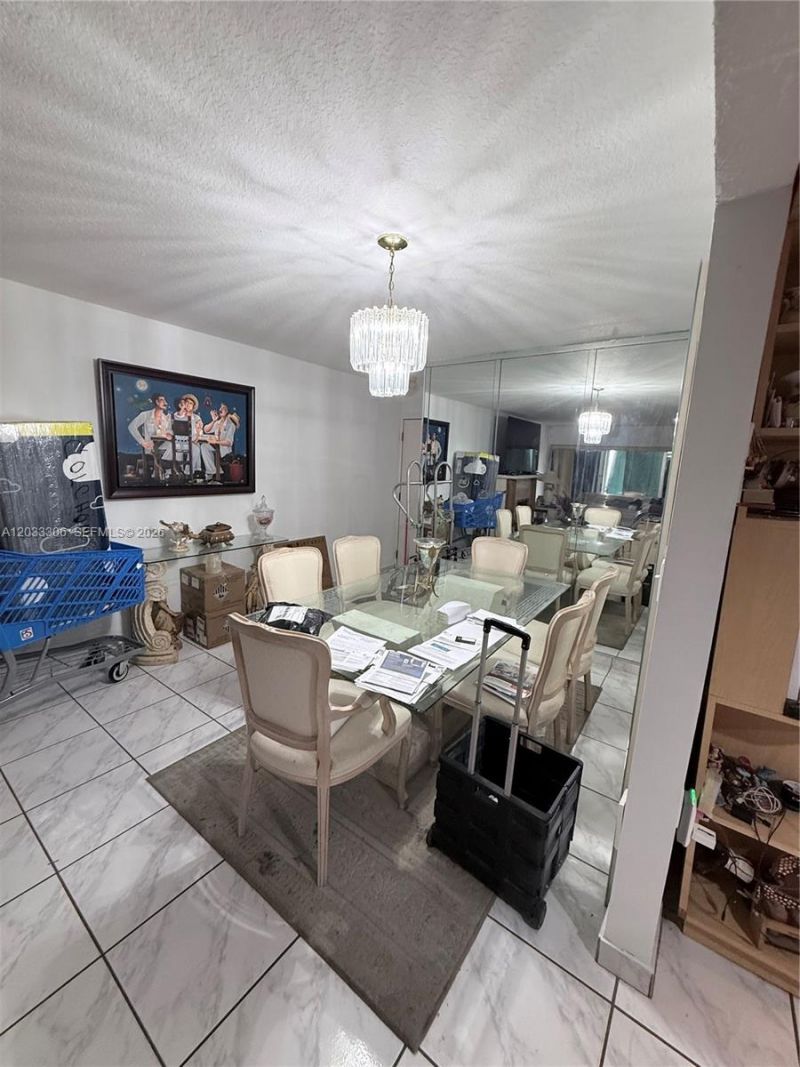 1975 W 44th Pl , Unit 401, Hialeah, FL 33012 Photo