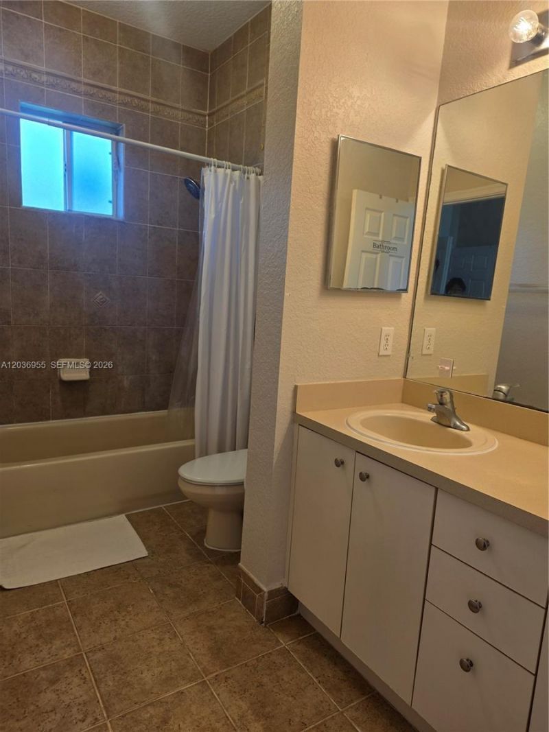 6453 Catalina Ln , Tamarac, FL 33321 Photo
