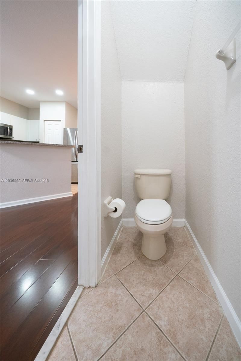 6453 Catalina Ln, Tamarac, FL 33321 Photo