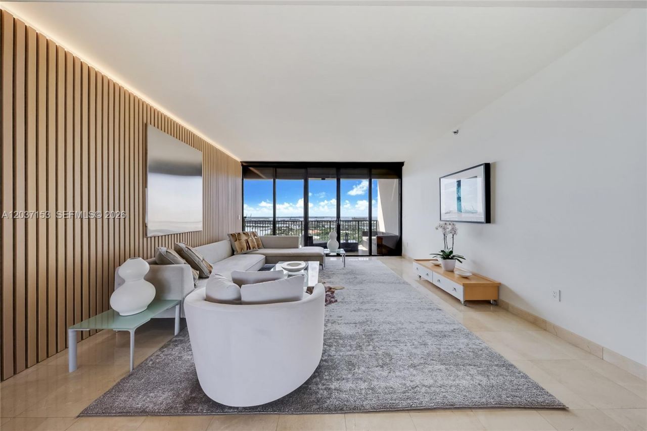 1000 Venetian Way , Unit 1902, Miami, FL 33139 Photo