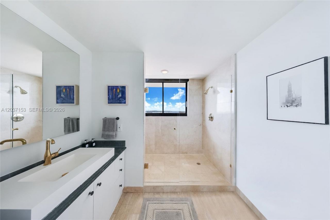 1000 Venetian Way , Unit 1902, Miami, FL 33139 Photo