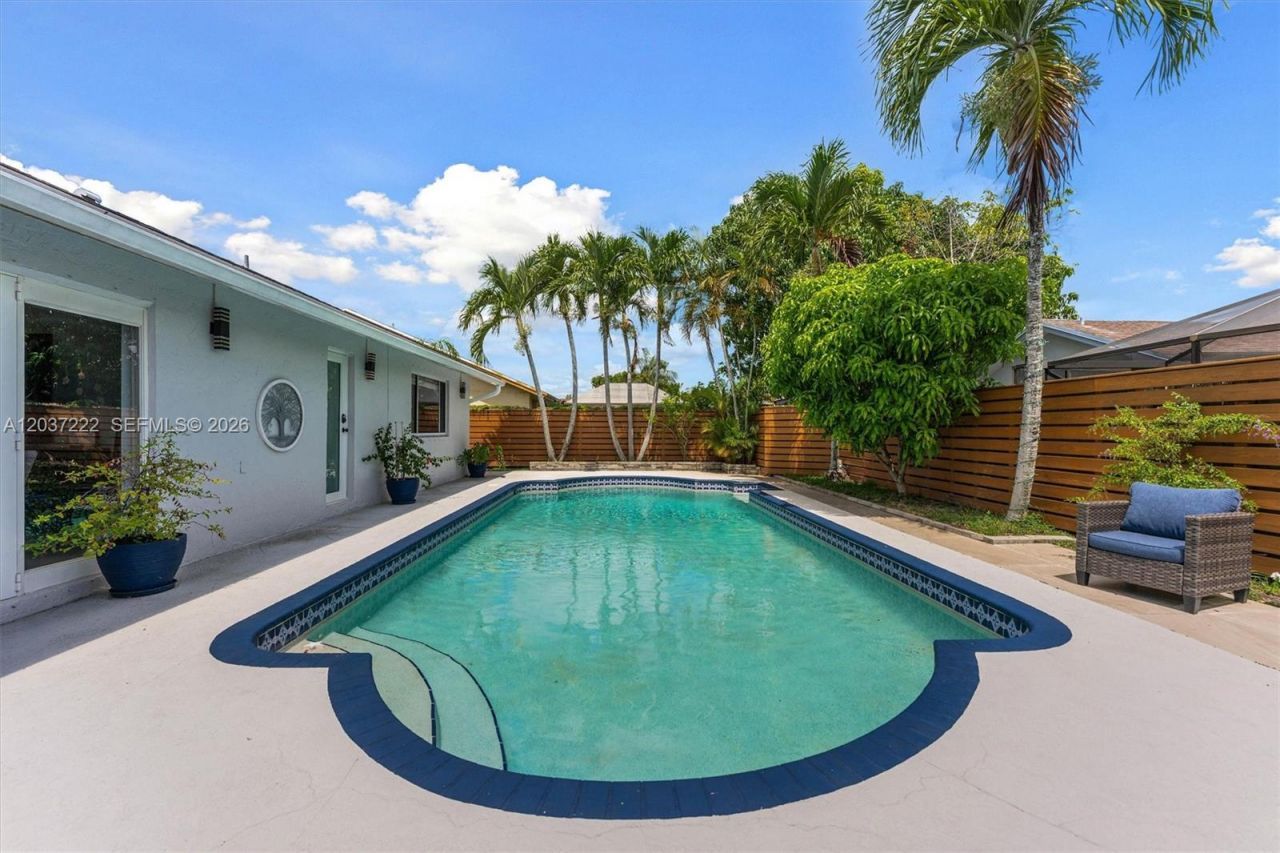 8211 NW 52nd Court , Lauderhill, FL 33351 Photo