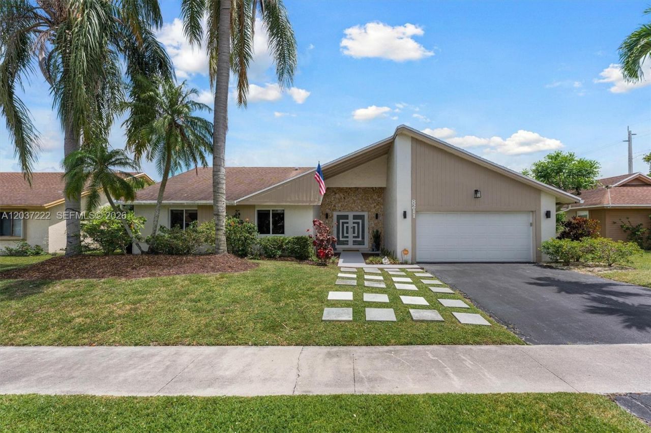 8211 NW 52nd Court , Lauderhill, FL 33351 Photo