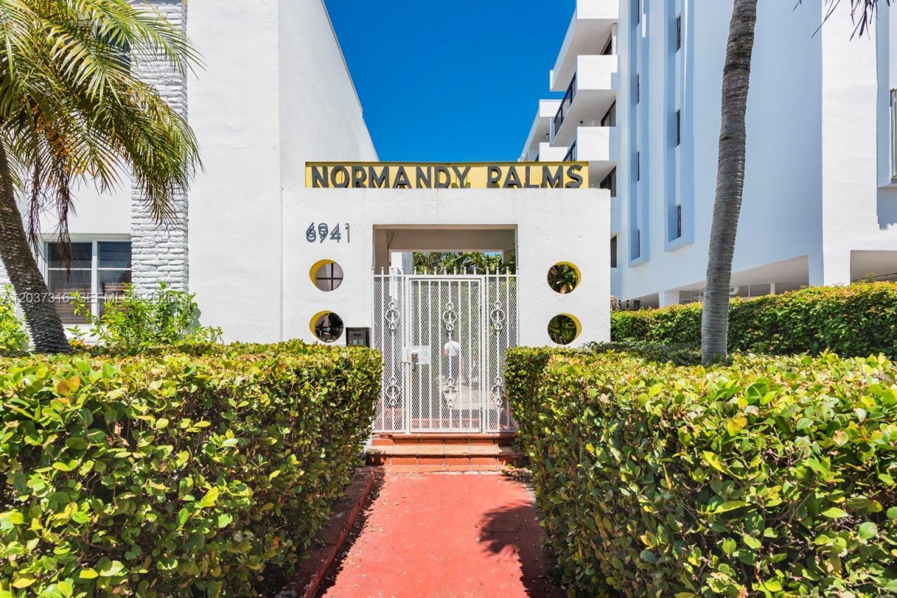 6941 Bay Dr , Unit B3, Miami Beach, FL 33141 Photo
