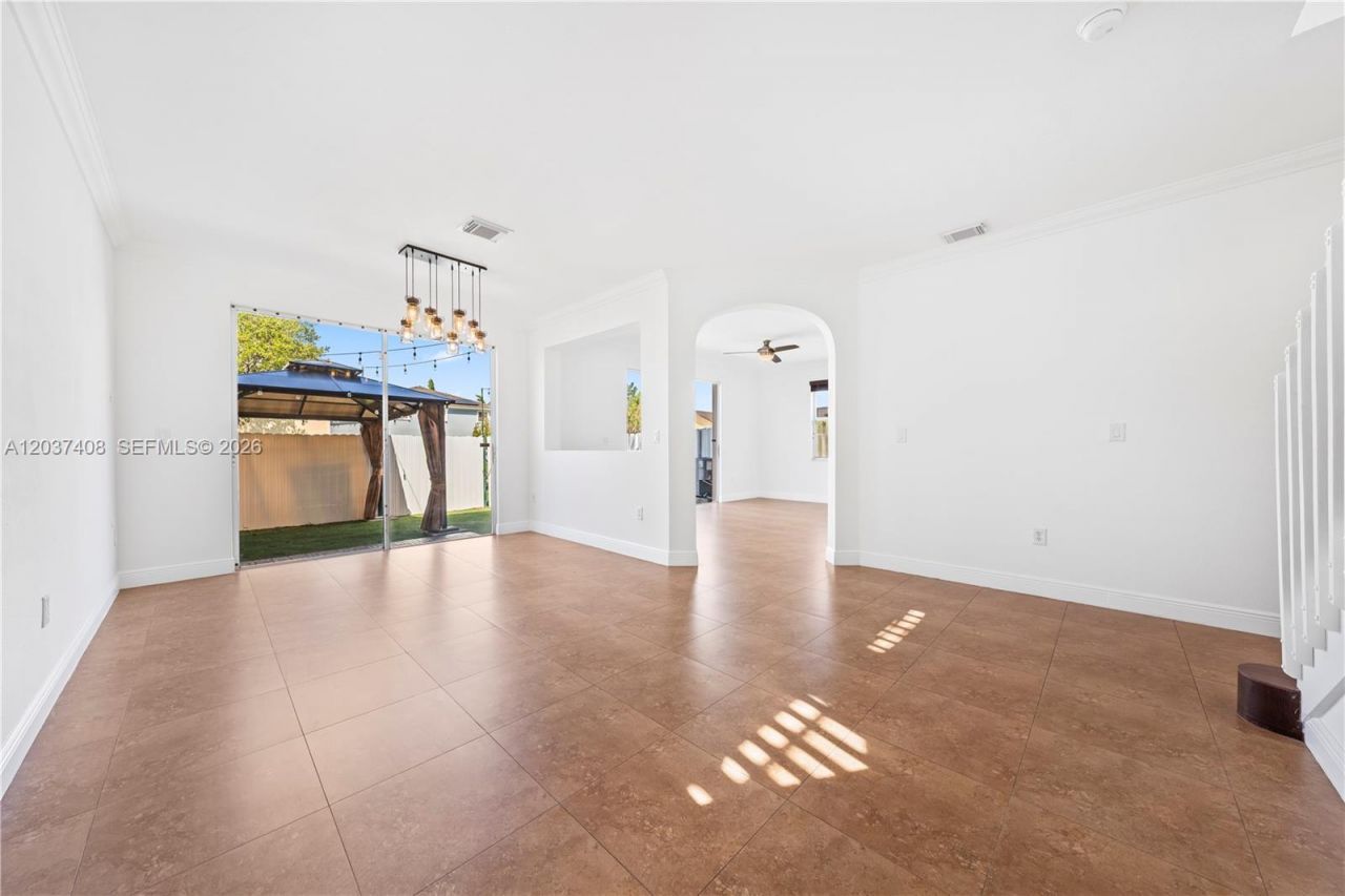 27460 SW 138th Path , Homestead, FL 33032 Photo
