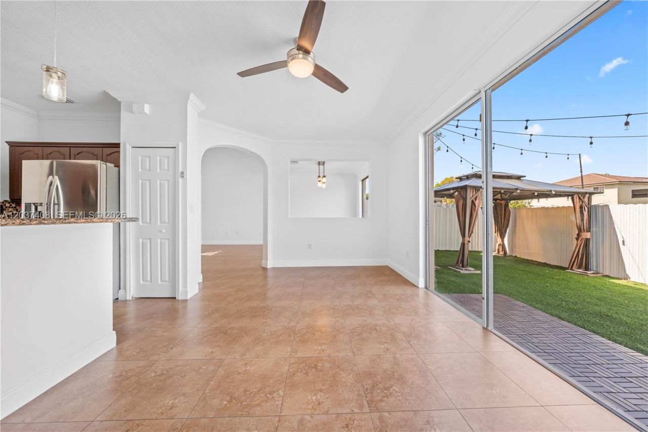 27460 SW 138th Path , Homestead, FL 33032 Photo