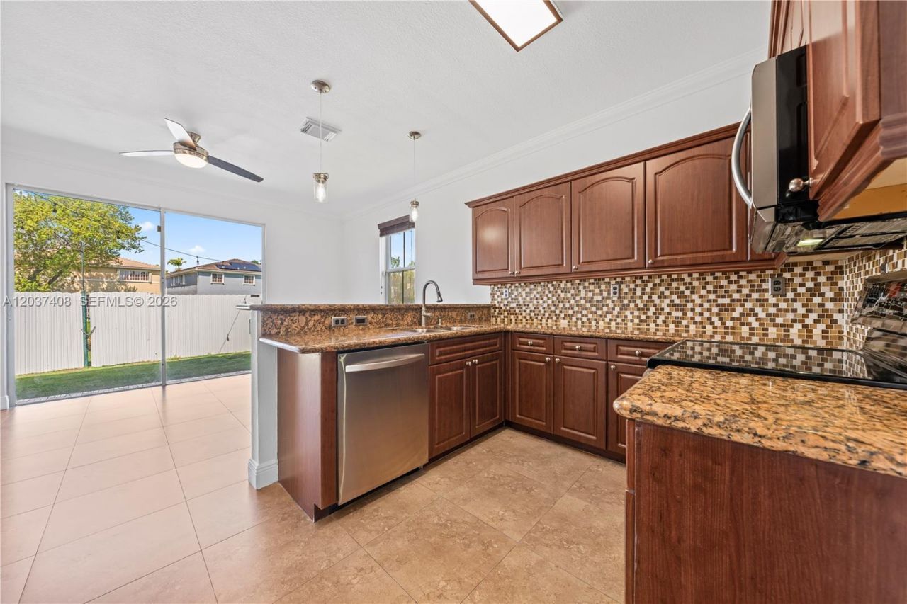 27460 SW 138th Path , Homestead, FL 33032 Photo