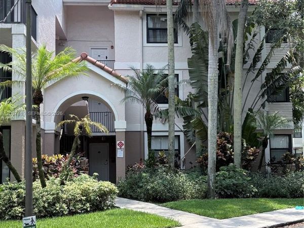 10131 W Sunrise Blvd, Unit 106, Plantation, FL 33322