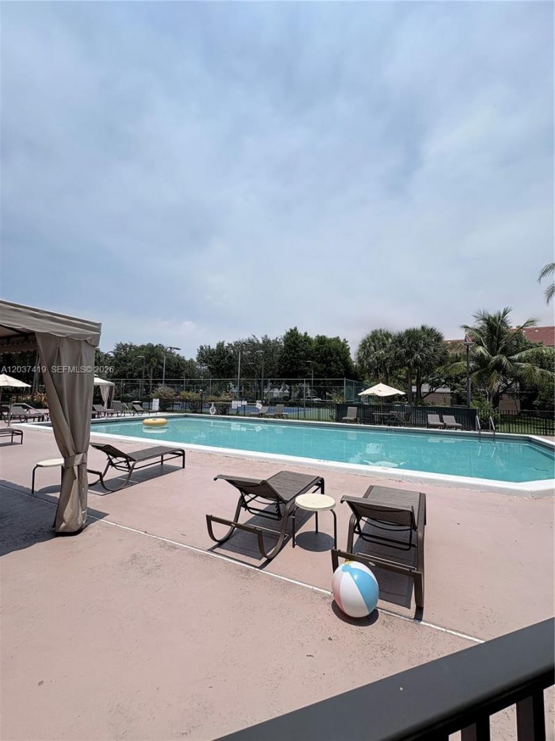 10131 W Sunrise Blvd, Unit 106, Plantation, FL 33322 Photo