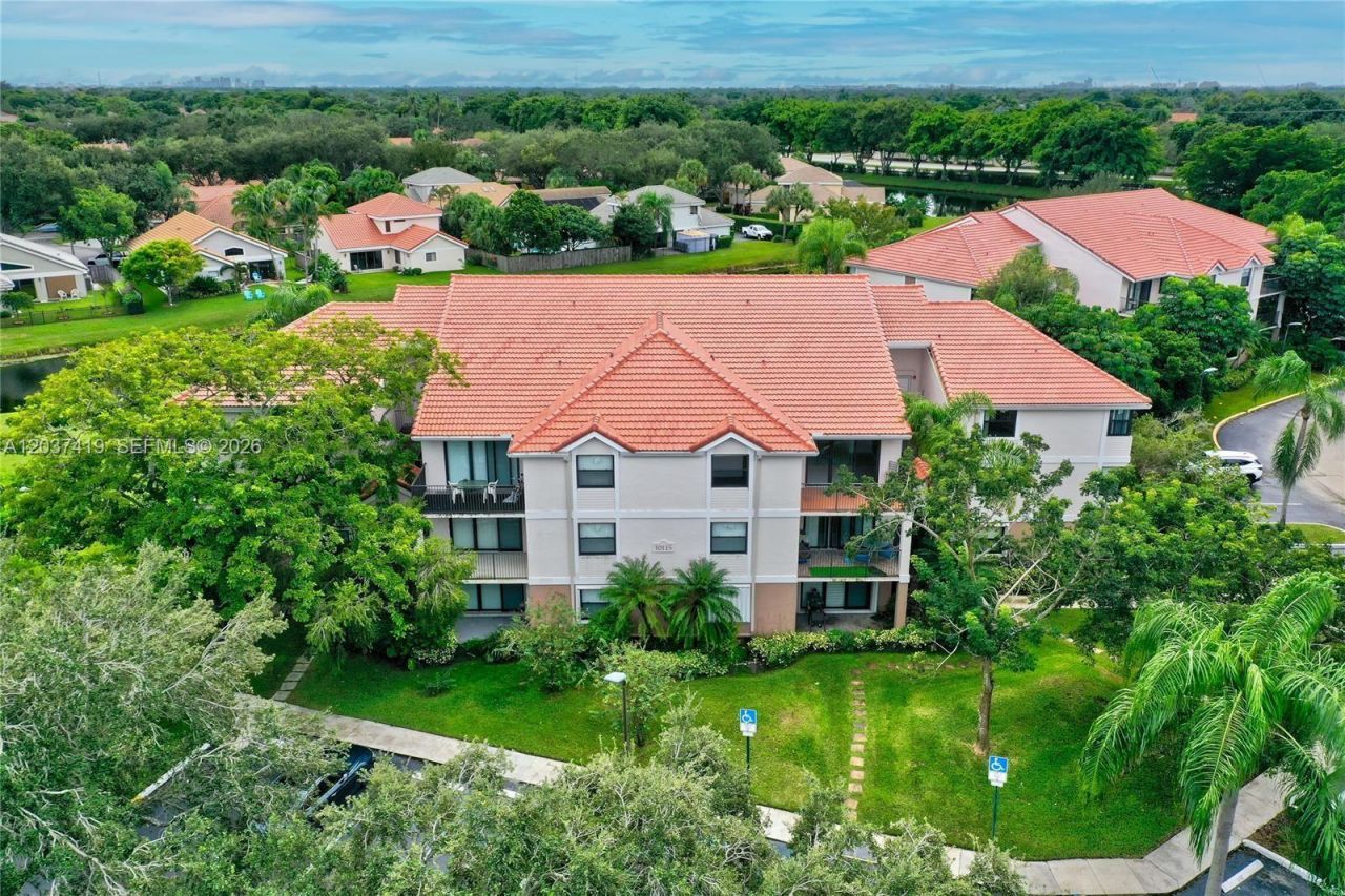 10131 W Sunrise Blvd, Unit 106, Plantation, FL 33322 Photo