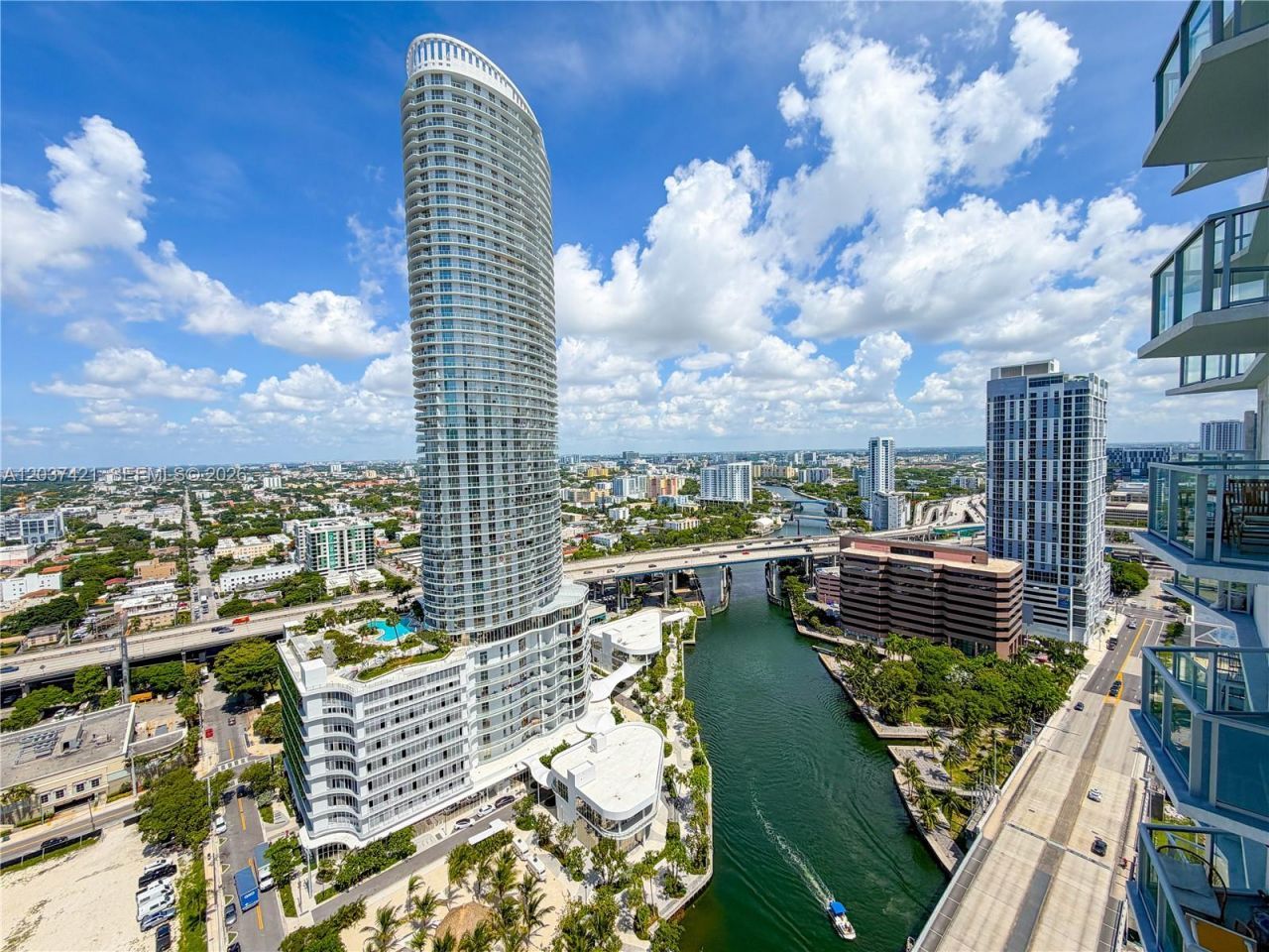 185 SW 7th St , Unit 2900, Miami, FL 33130 Photo