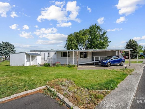1015 6th Ave., Unit 221B, Clarkston, WA 99403
