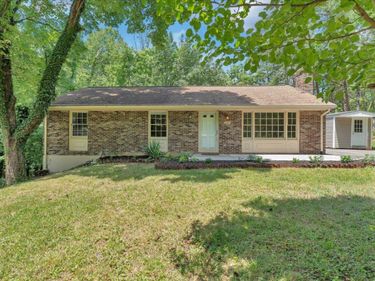 3439 Meadowlark RD , Roanoke, VA 24018