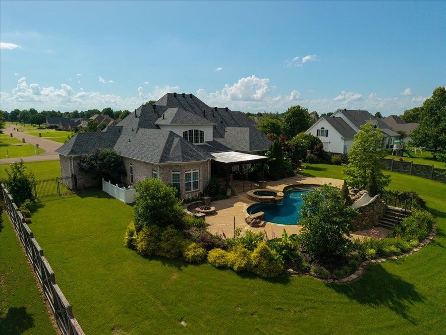 Property Image 8