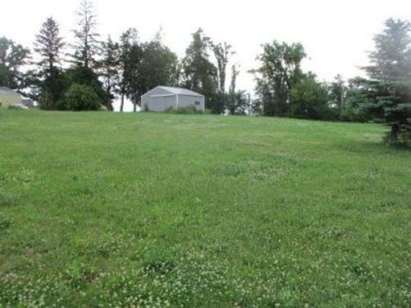 S7204 Sandusky Road, Hillpoint, WI 53937