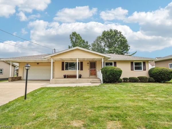 2758 Shellhart Road, Norton, OH 44203