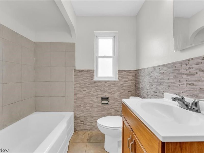 3819 W 137th Street , Cleveland, OH 44111 Photo 29