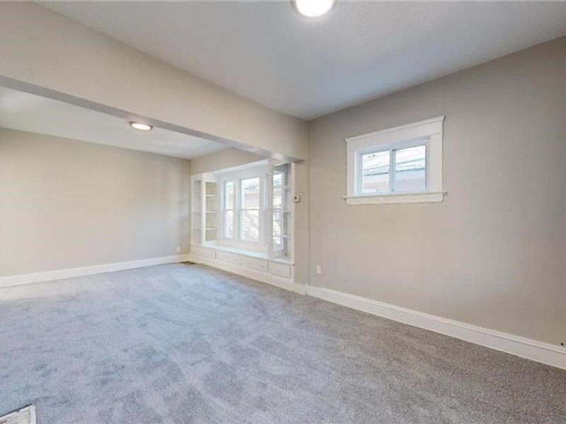 3915 Hyde Avenue , Cleveland, OH 44109 Photo 10