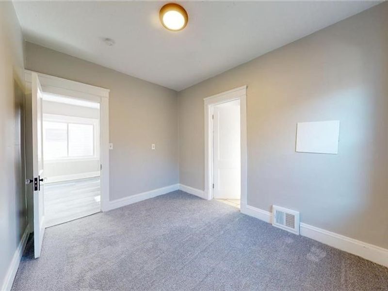 3915 Hyde Avenue , Cleveland, OH 44109 Photo 19
