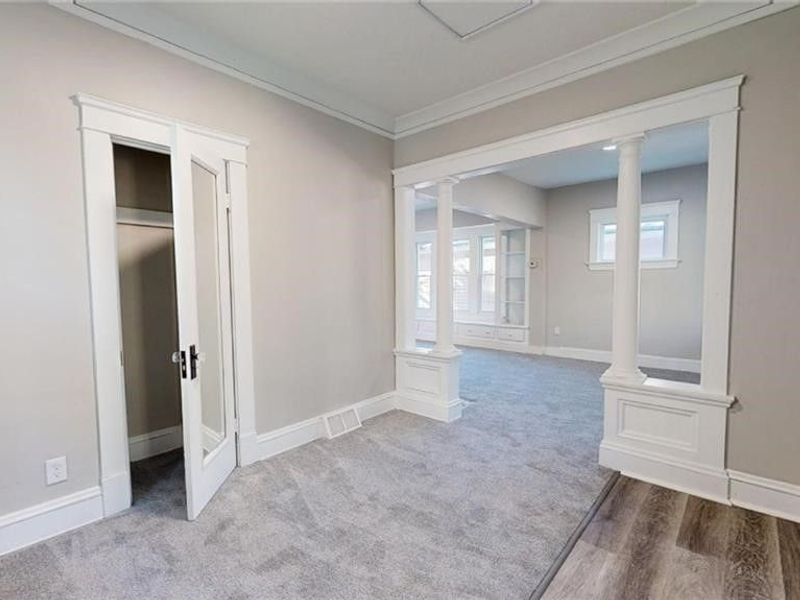 3915 Hyde Avenue , Cleveland, OH 44109 Photo 2