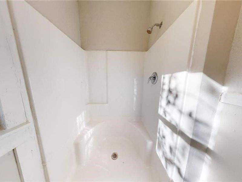 3915 Hyde Avenue , Cleveland, OH 44109 Photo 20