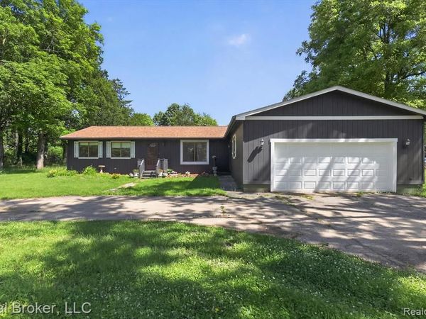 48050 Hull Road, Van Buren Twp, MI 48111