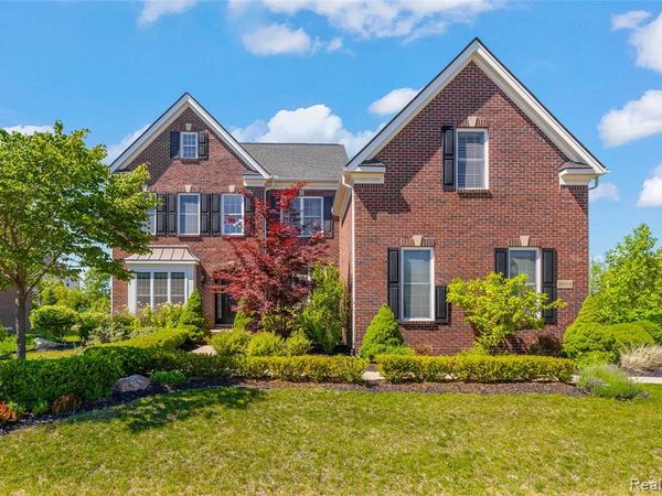50518 Tahoe Way, CANTON, MI 48187