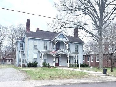 1814 S Main Street, Hopkinsville, KY 42240