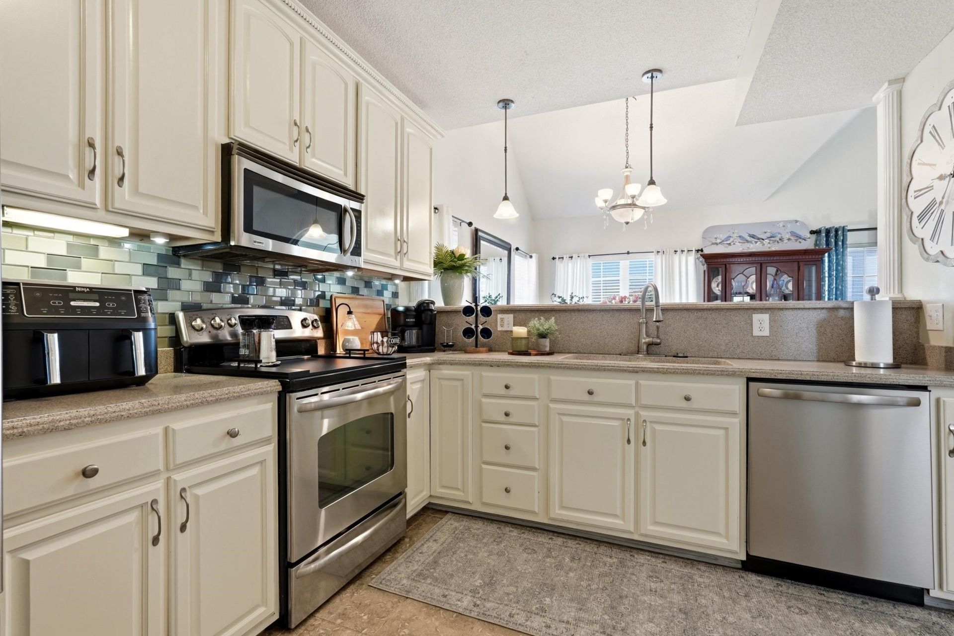 523 Stonemason Dr.  Photo 11
