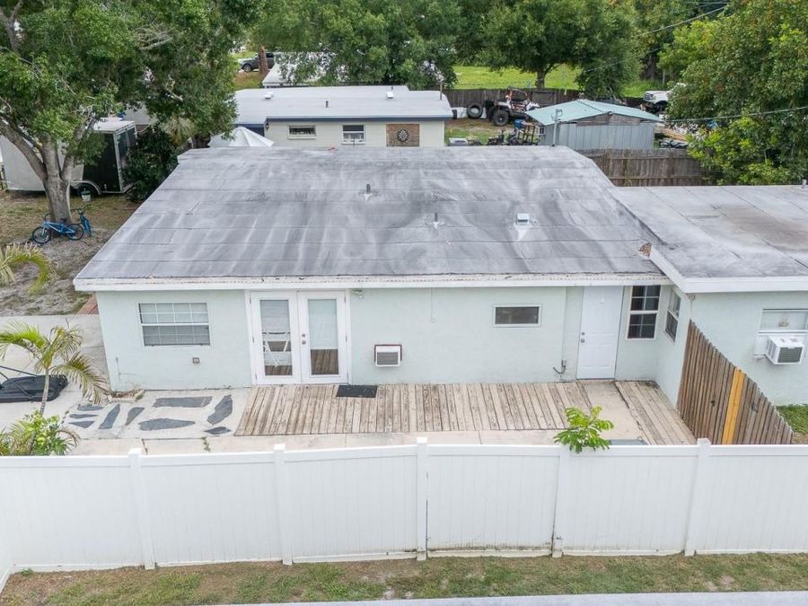 Property Image 36