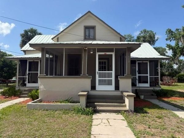 510 E ORANGE AVENUE , EUSTIS, FL 32726