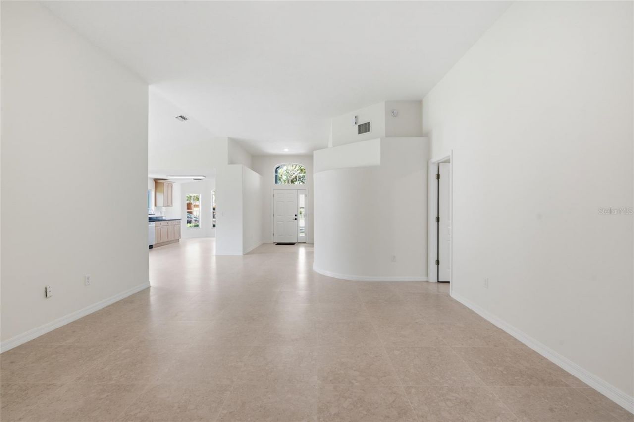 6003 Chellas Court, Lutz, FL 33558 Photo