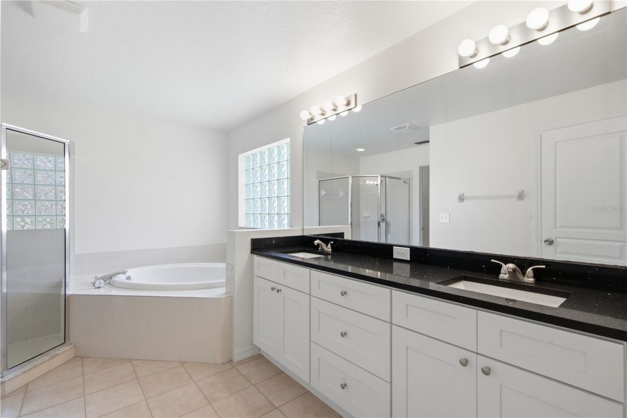 6003 Chellas Court, Lutz, FL 33558 Photo