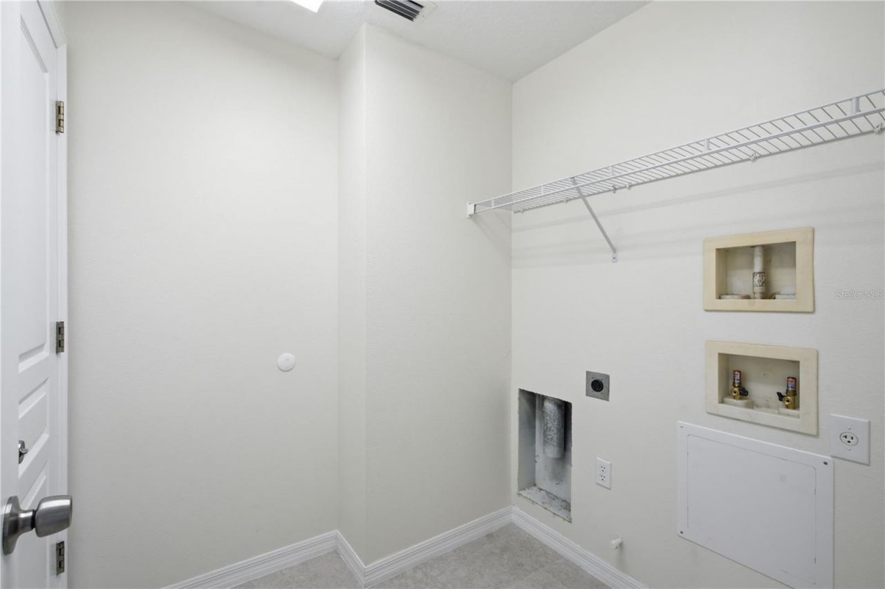 6003 Chellas Court, Lutz, FL 33558 Photo
