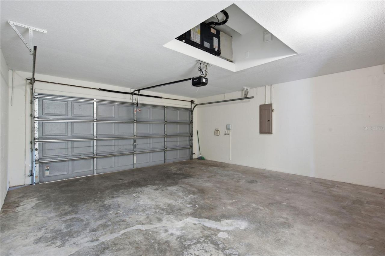 6003 Chellas Court, Lutz, FL 33558 Photo