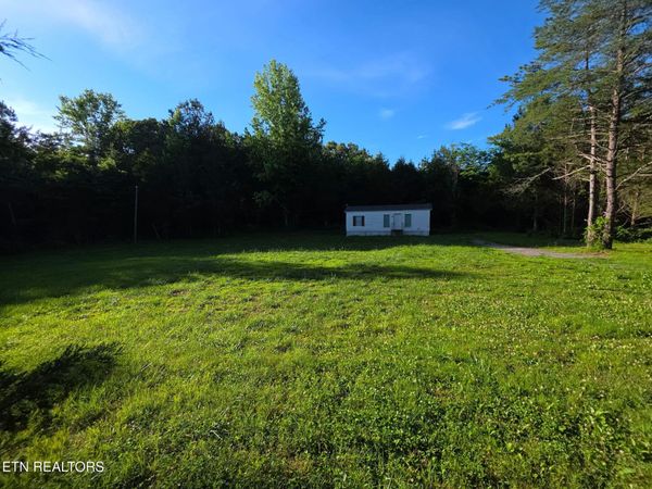 1541 Highway 163 , Calhoun, TN 37309