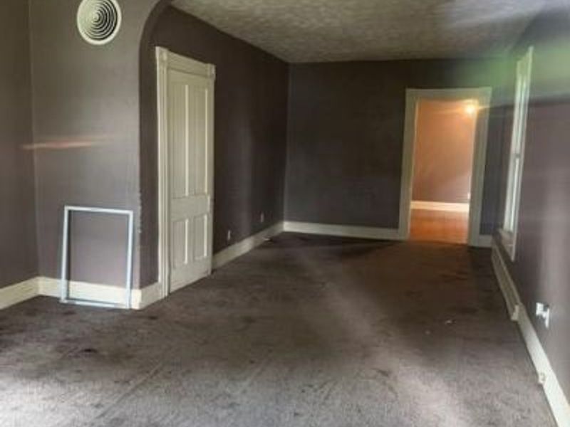 445 E Ward Street, Urbana, OH 43078 Photo 2
