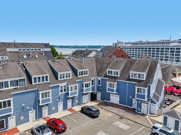 74A Wharf, Unit J7, Salem, MA 01970