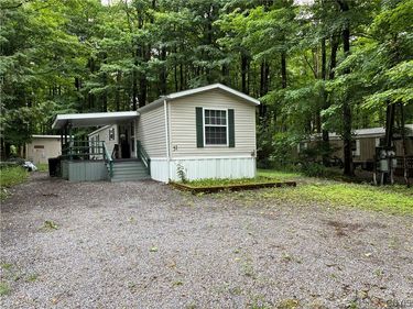 382 Rider #51 Cardinal Road, Clayville, NY 13322