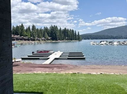 432 Peninsula Drive, Lake Almanor, CA 96137 Photo