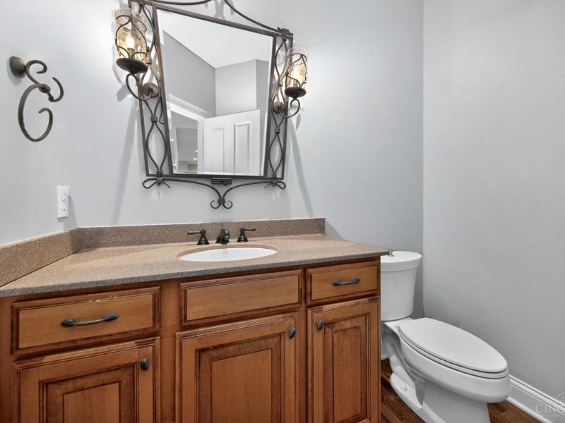 6607 Red Hawk Court, Maineville, OH 45039 Photo 16