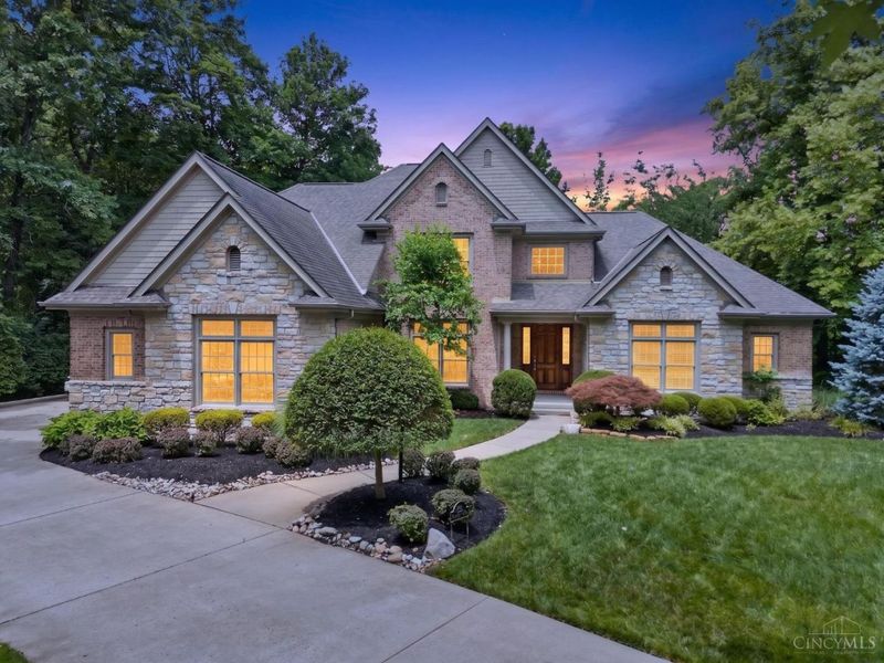 6607 Red Hawk Court, Maineville, OH 45039 Photo 2