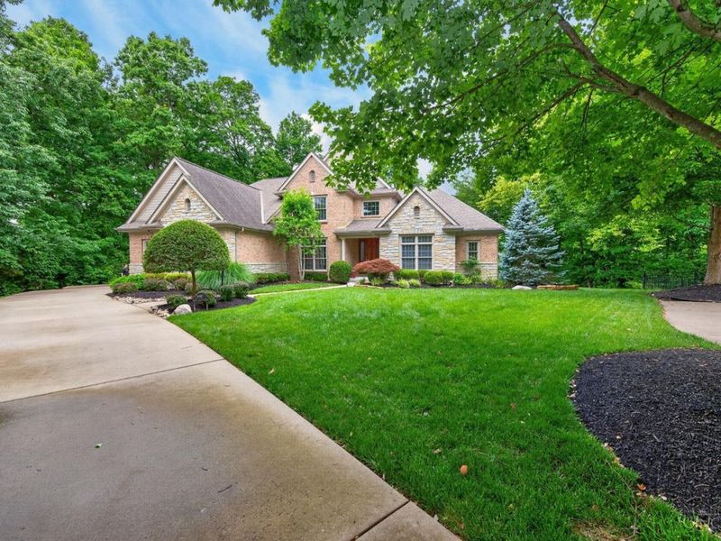 6607 Red Hawk Court, Maineville, OH 45039 Photo 3